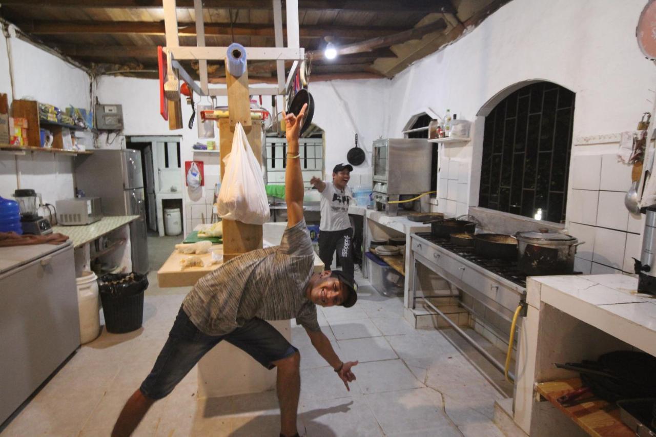 Kamala Surf & Backpacker Hostel Montañita Εξωτερικό φωτογραφία