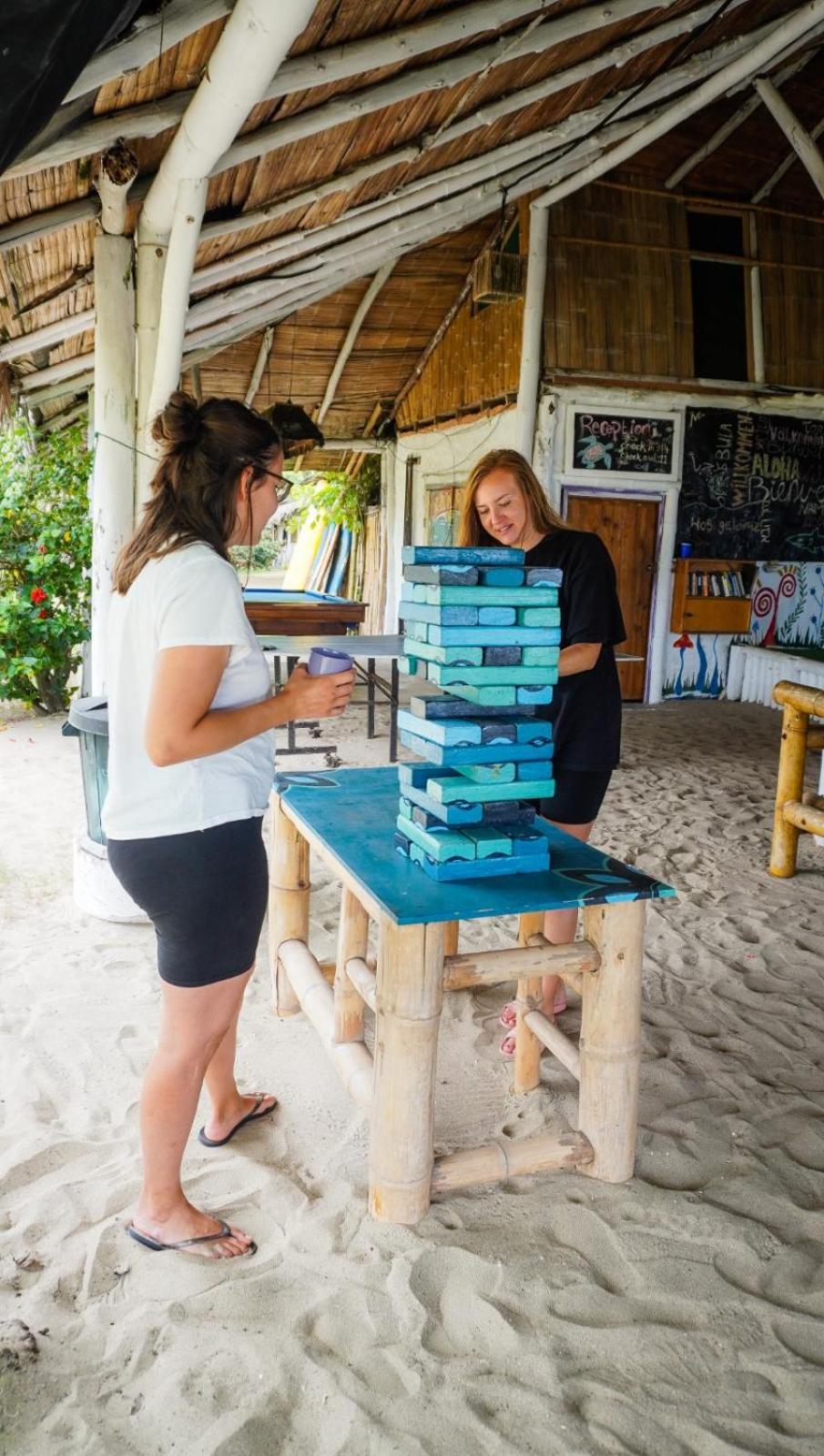 Kamala Surf & Backpacker Hostel Montañita Εξωτερικό φωτογραφία