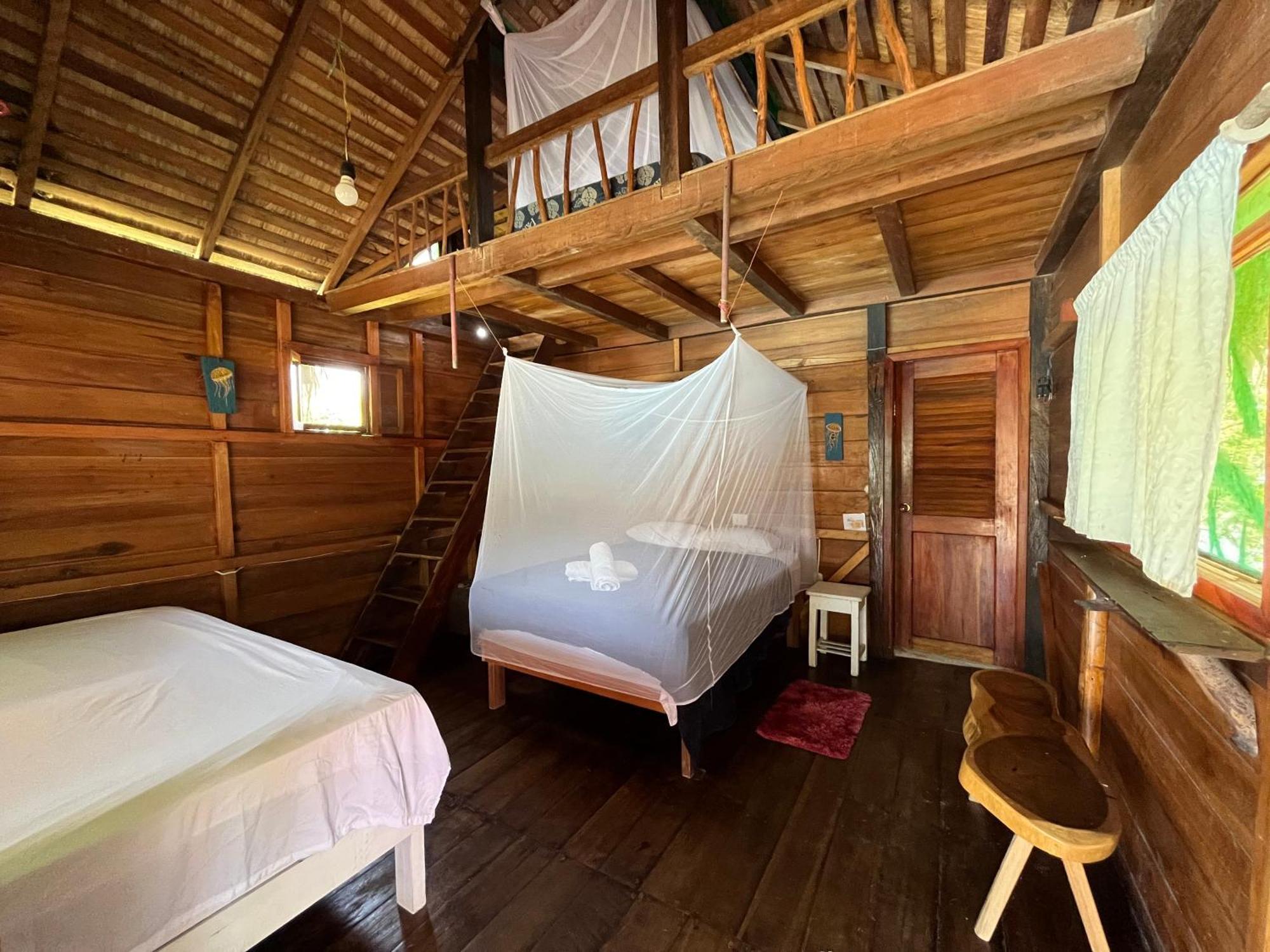 Kamala Surf & Backpacker Hostel Montañita Εξωτερικό φωτογραφία
