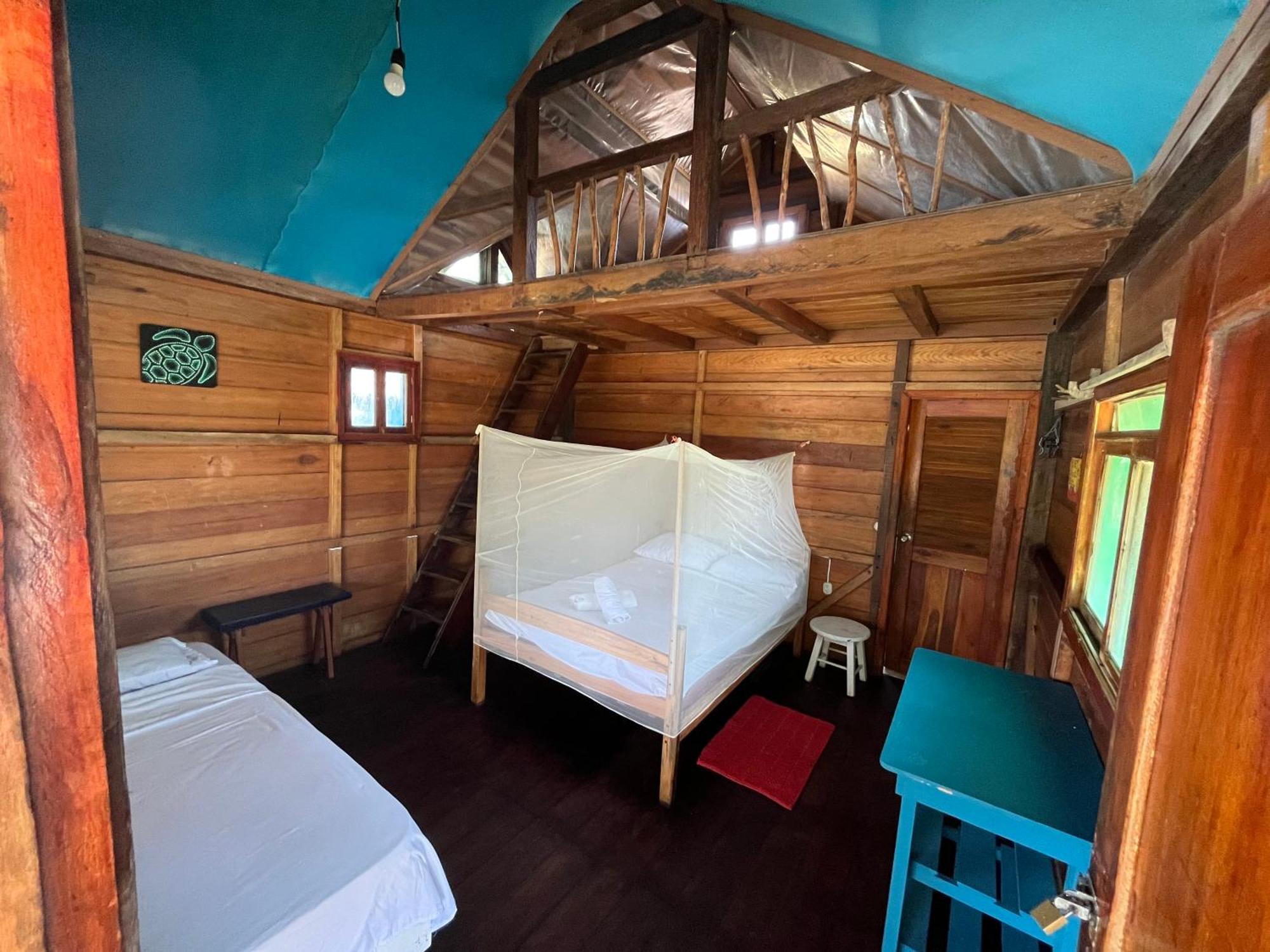 Kamala Surf & Backpacker Hostel Montañita Εξωτερικό φωτογραφία