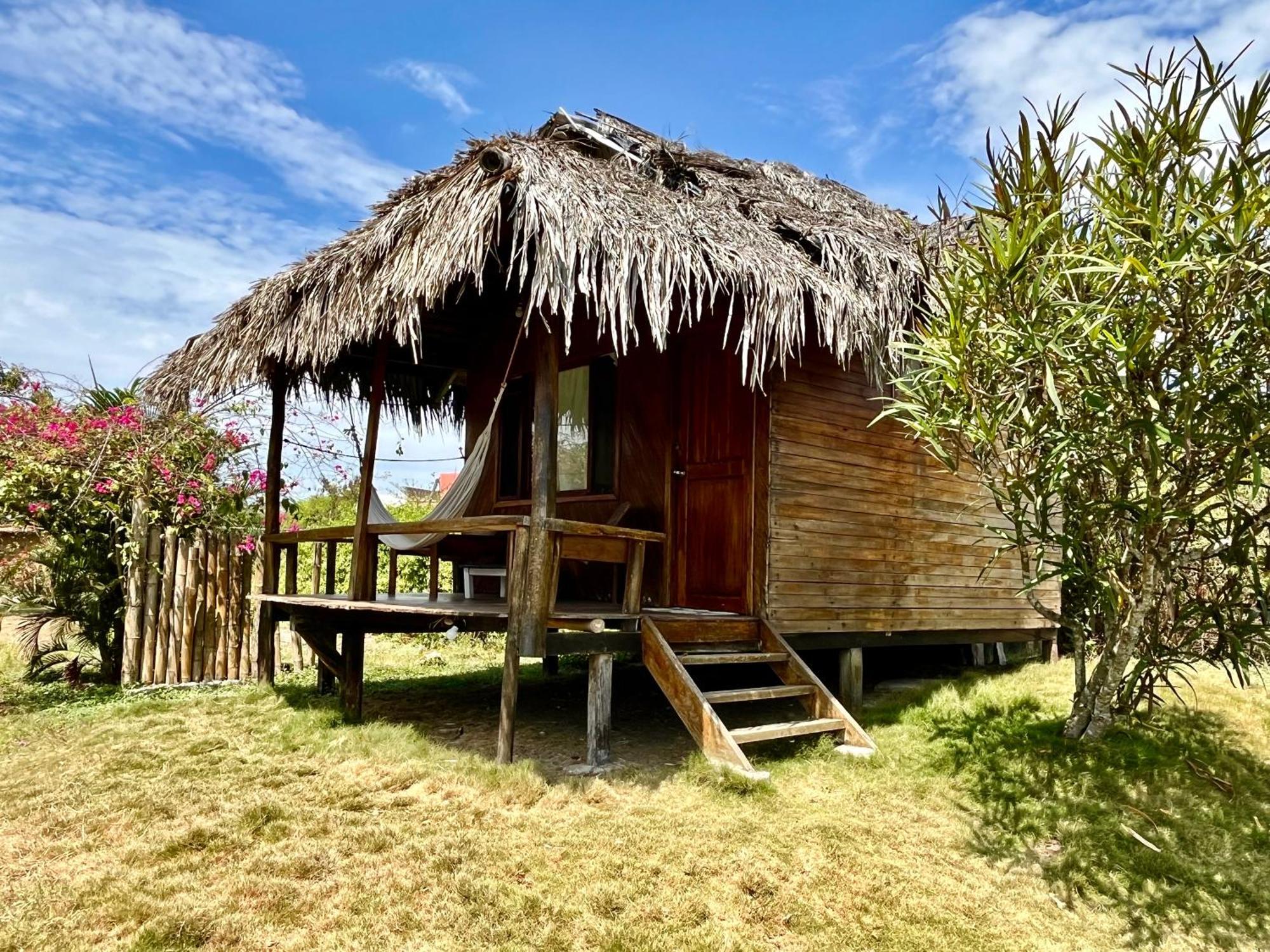 Kamala Surf & Backpacker Hostel Montañita Εξωτερικό φωτογραφία