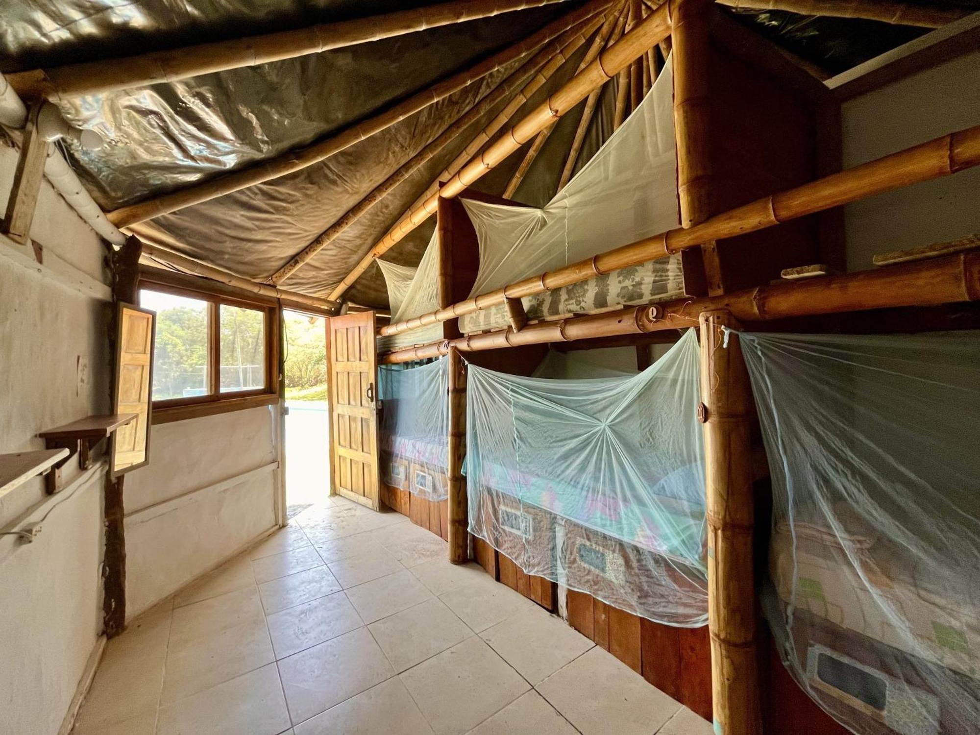 Kamala Surf & Backpacker Hostel Montañita Εξωτερικό φωτογραφία