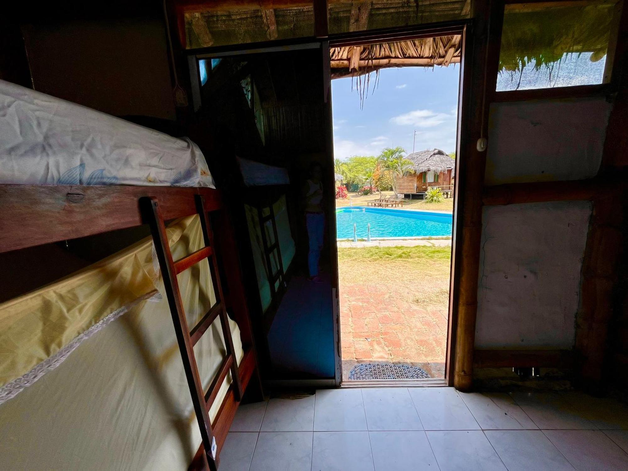 Kamala Surf & Backpacker Hostel Montañita Εξωτερικό φωτογραφία