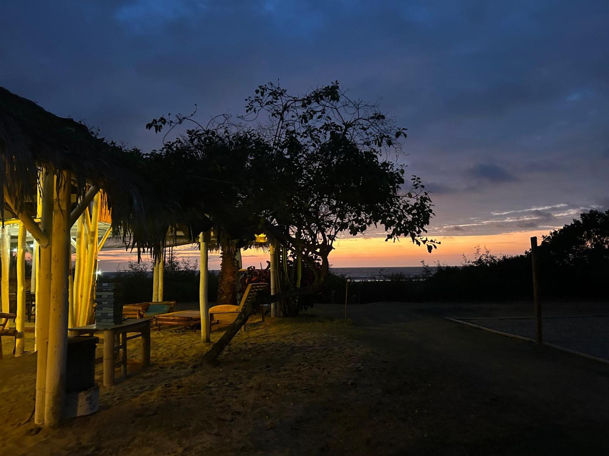 Kamala Surf & Backpacker Hostel Montañita Εξωτερικό φωτογραφία